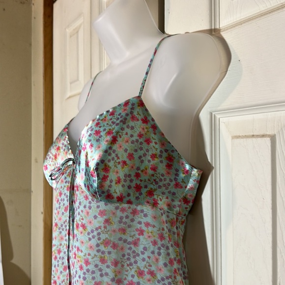 Victoria's Secret Vintage 1990s Y2K Blue Floral Open Front Satin Cami Top Medium - Picture 10 of 16